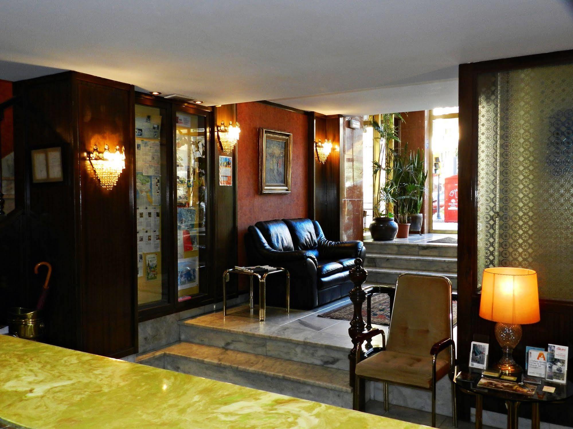 Hotel Alda Centro Gijón Exterior foto